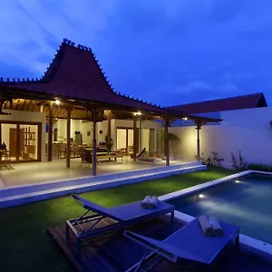 https://villa-manik.ubudhotelsnow.com